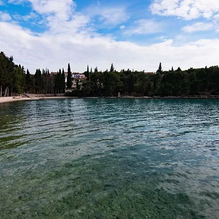 Apartman Mali Raj *